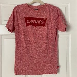 LEVI’S tee